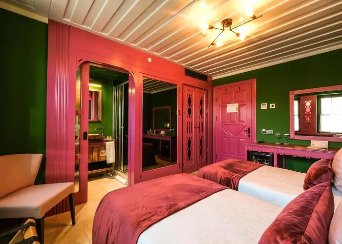 Hotel Kocadon *